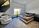 Schlafzimmer 4
